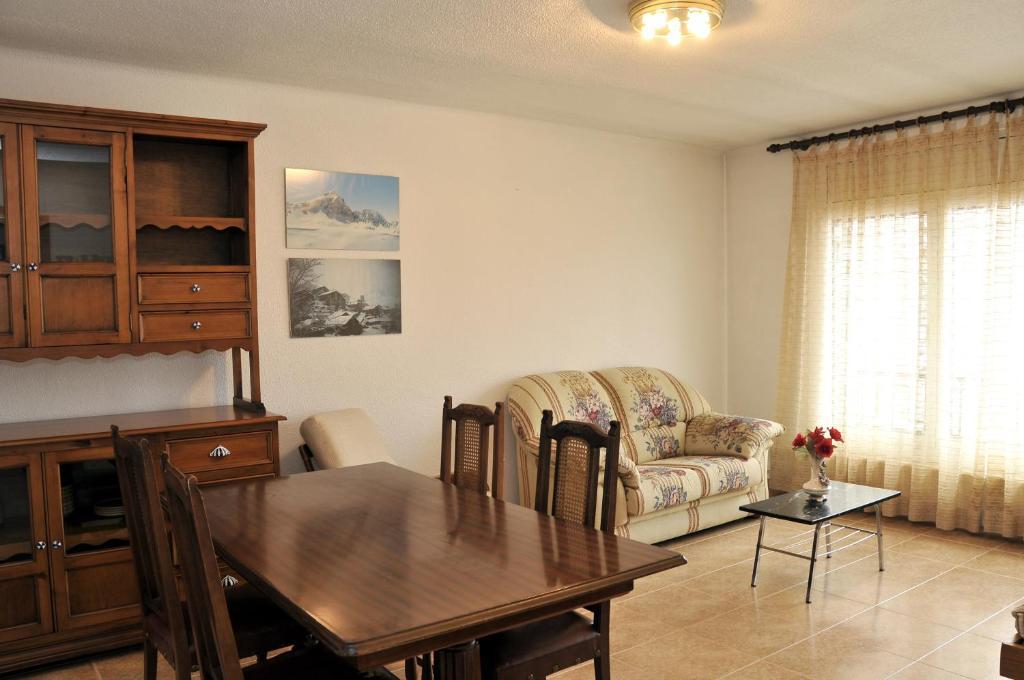 Apartaments Turistics Pirineu Soldeu Quarto foto